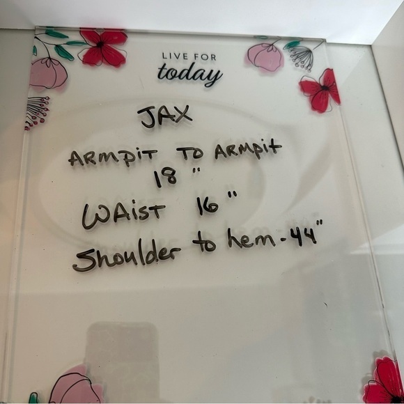 Jax black label size 10 pink purple 
Floral-Print Cold-Shoulder Sheath Dress - Picture 11 of 14